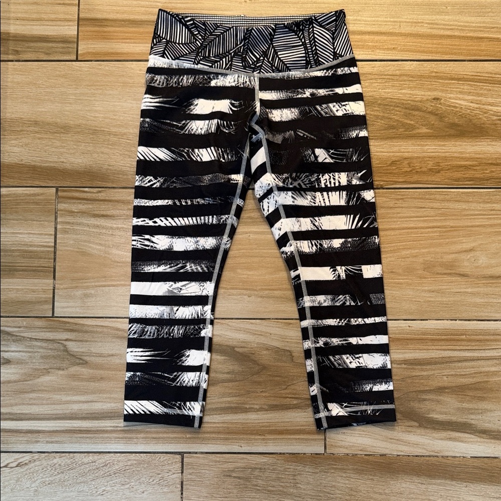 lululemon athletica Black and White Patterned Leggings